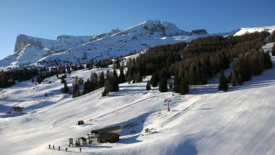 Studio Aux Pieds Des Pistes Le Devoluy Bagian luar foto